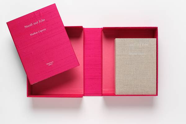 Markus Lüppertz, Narziß und Echo, Texte von Lüppertz, Editeur Dr. Kleinheinrich, Münster 2007, Vorzugsausgabe mit 4 kolorierten Lithos in Mappe und 3 im Buch, in Kassette, signiert